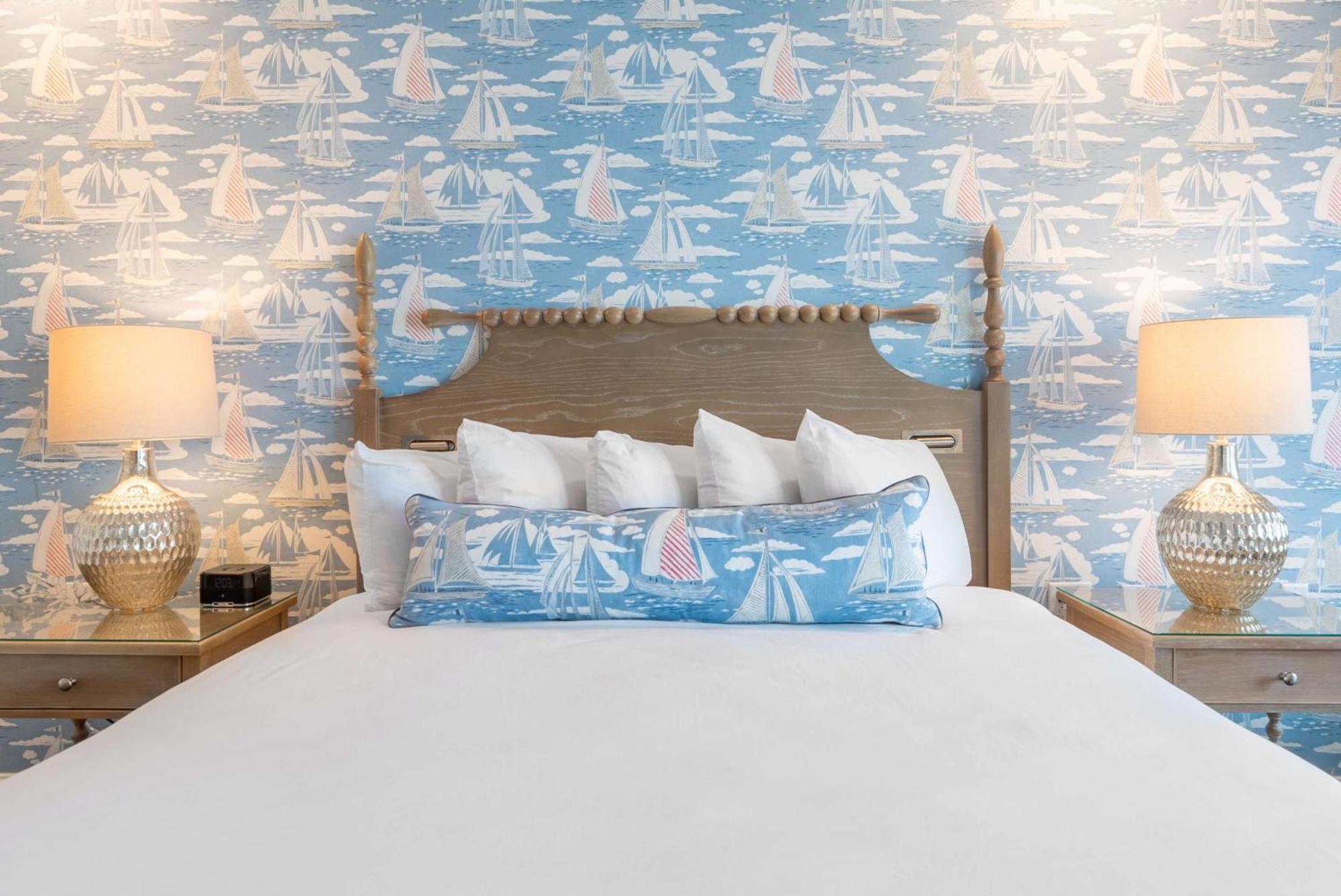 Bluenose - Hotel