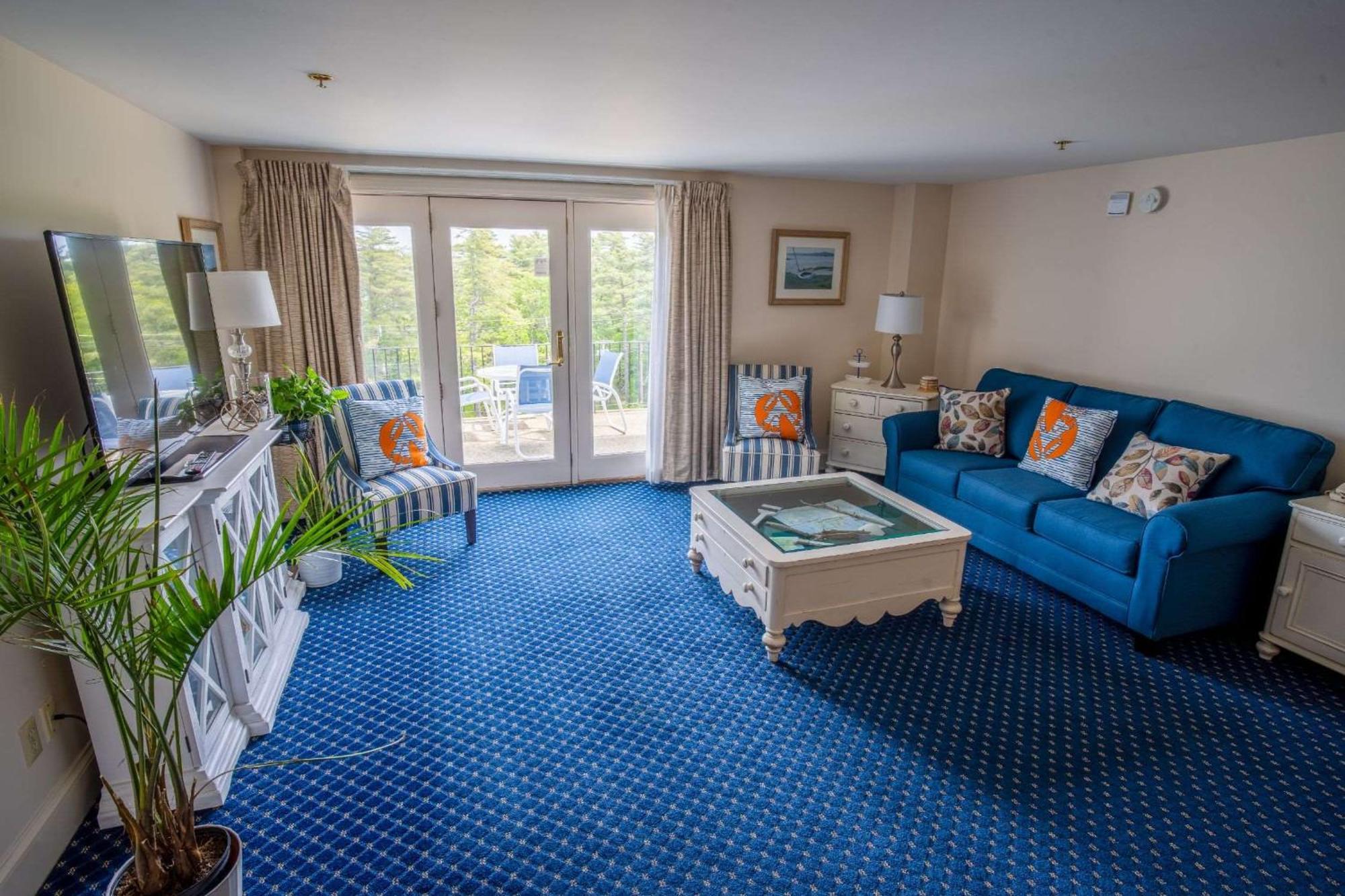 Bluenose - Hotel